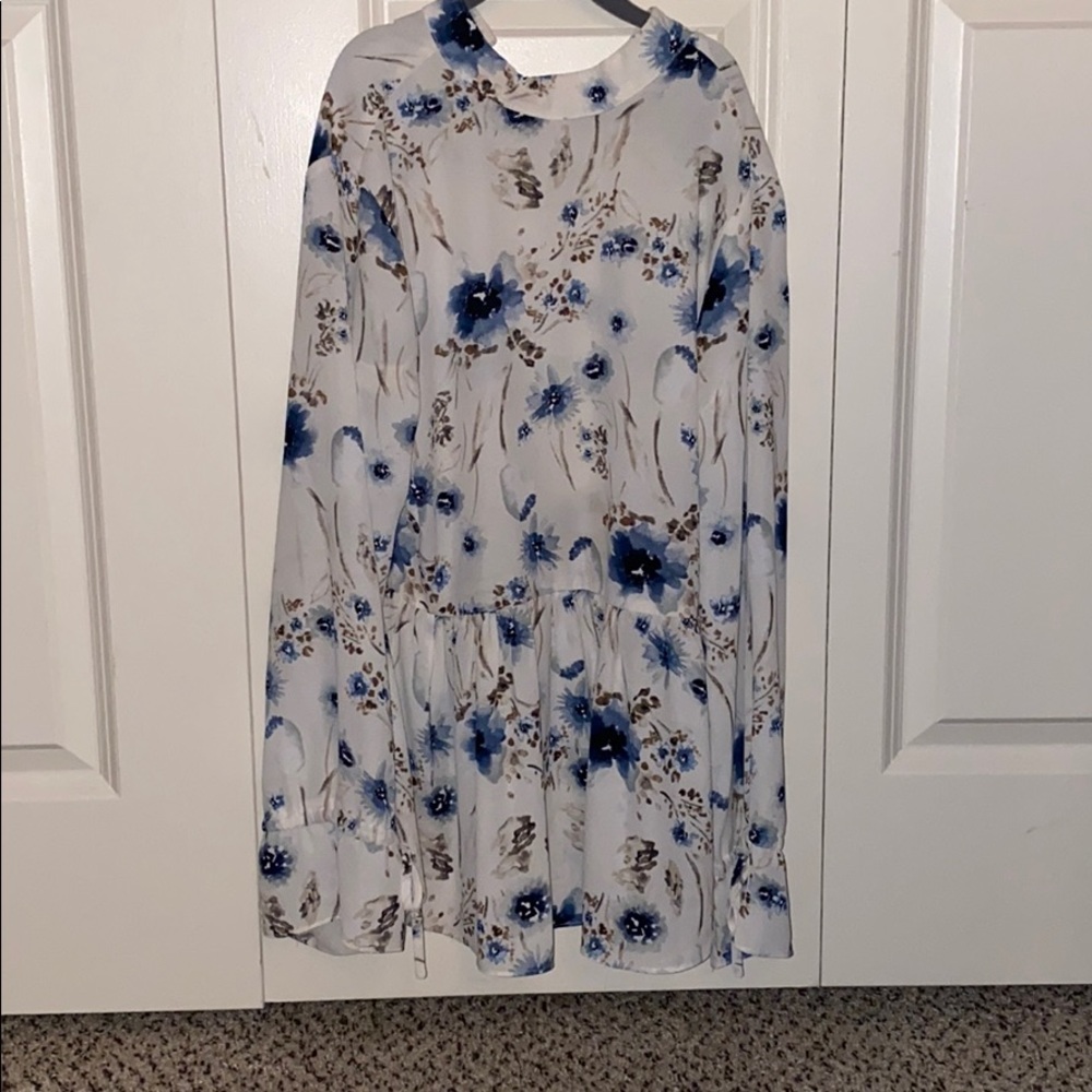 Floral top